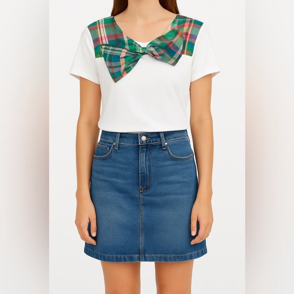 1901 Short Sleeve Tee with Plaid Bow Detail | Size XL | White & Multi Plaid